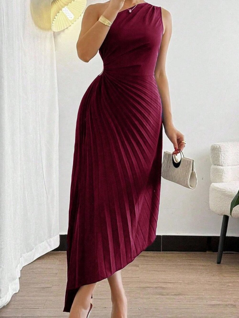 Burgundy Elegant Women's Sleeveless Pleated Mid-Length Dress - Picture 3 of 8